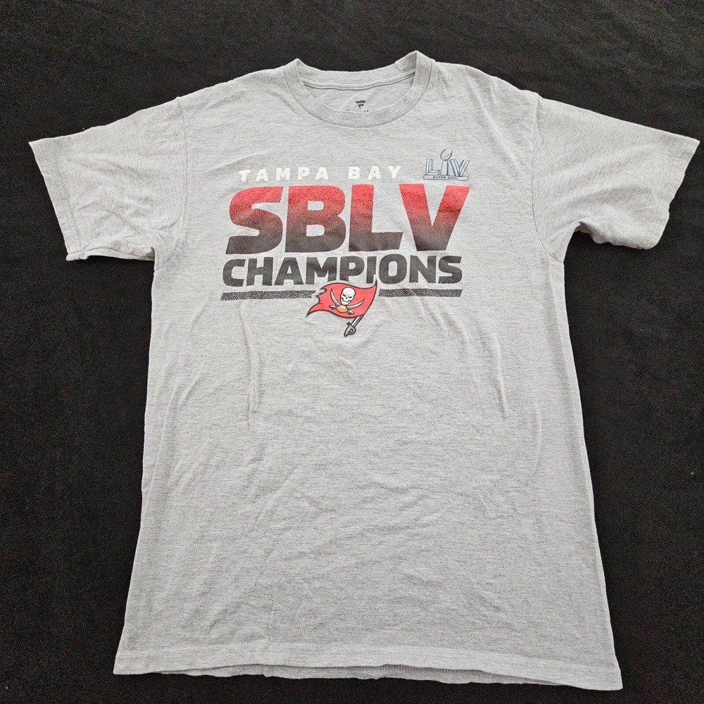 Tampa Bay Buccaneers Super Bowl LV Champions Gray Short Sleeve T-Shirt Men's M